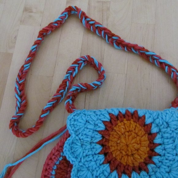 Taller de ABU handmade crochet purse - Picture 3 of 16
